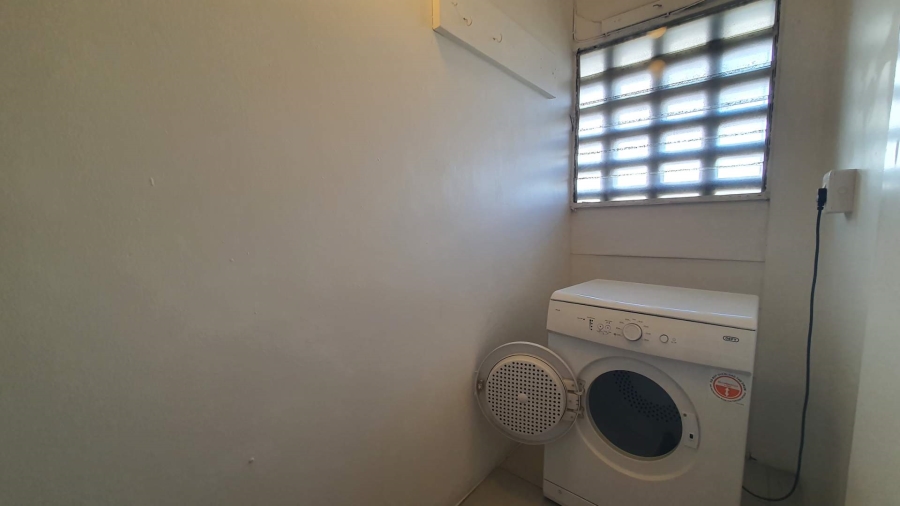 To Let 2 Bedroom Property for Rent in Tijgerhof Western Cape